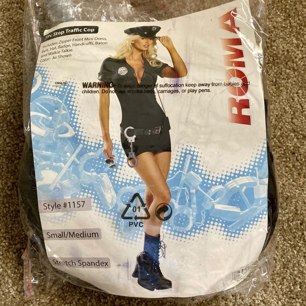 Costume.
